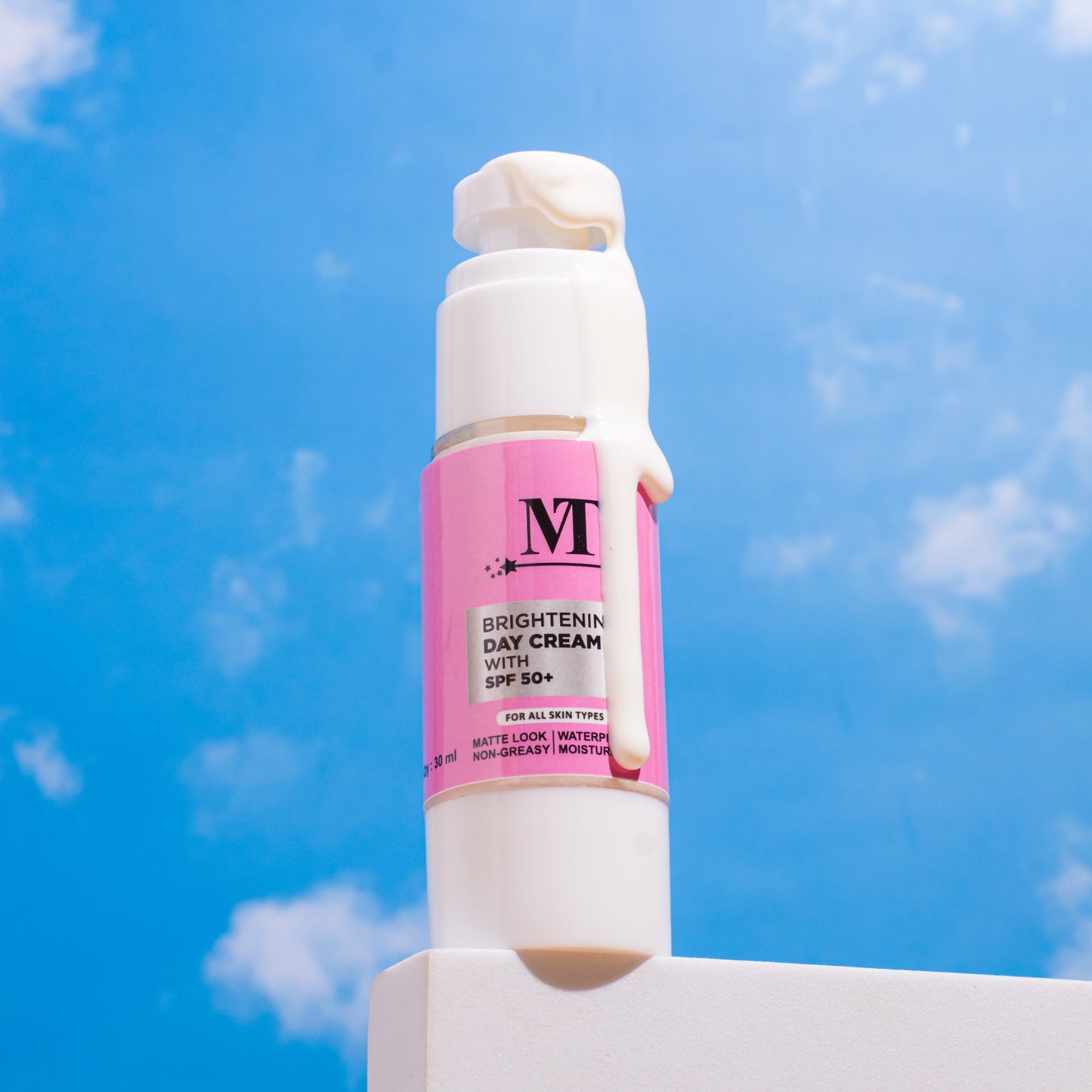 BRIGHTENING DAY CREAM SPF 50++ (Instant glow cream)