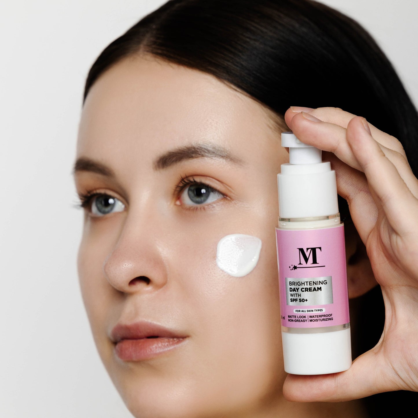 BRIGHTENING DAY CREAM SPF 50+ SUNSCREEN magicaltouch